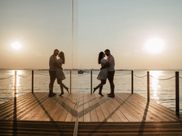 Зеркальный дом на воде в яхт-клубе - Подарки в Екатеринбурге, подарочные сертификаты | интернет-магазин подарков с доставкой