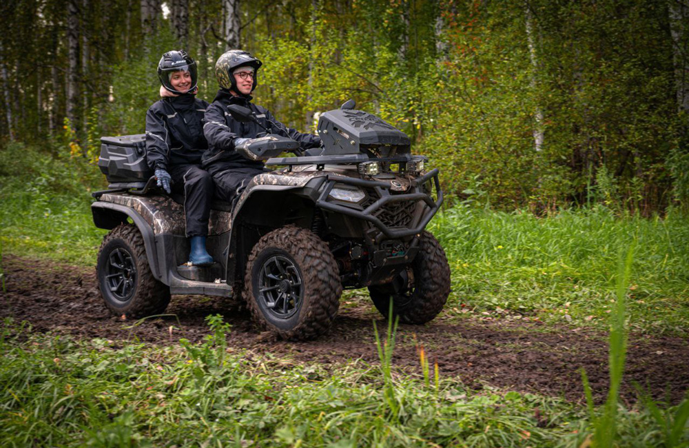 Драйвовая поездка на квадроциклах по бездорожью